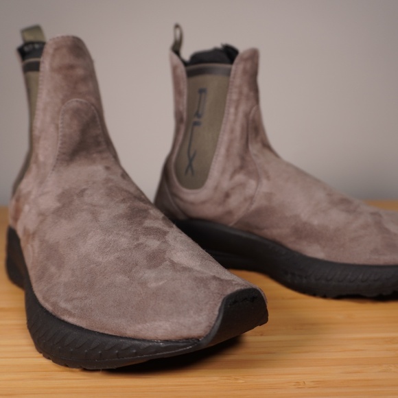 RLX Ralph Lauren Other - RLX Ralph Lauren Gray Suede Slip-On Sock Sneaker Size 9 Brand New In The Box